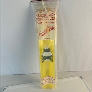 VTG YELLOW PLASTIC AMERICAN CORN CUTTER CO. CORN ON COB SLICER IN ORIGINAL BAG